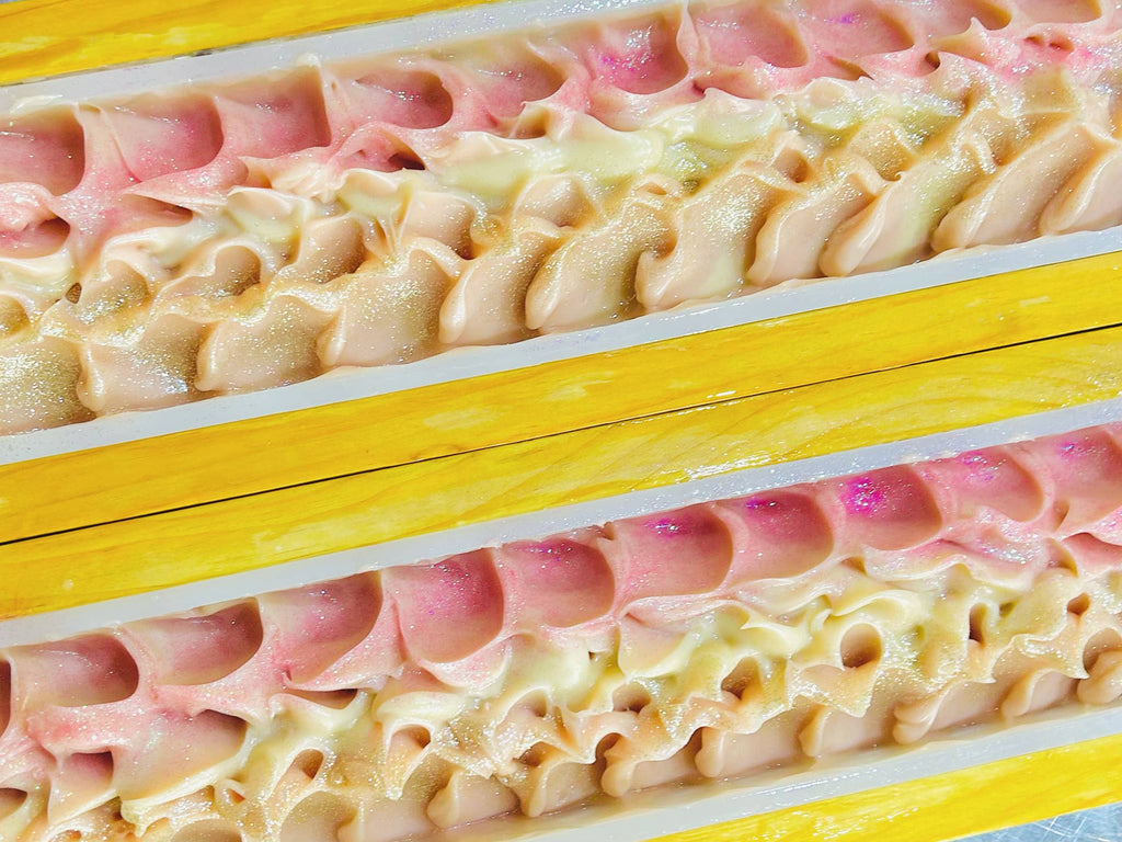 Saratoga Soap Pink Berry Mimosa Handmade Soap Bar VEGAN COLD PROCESS