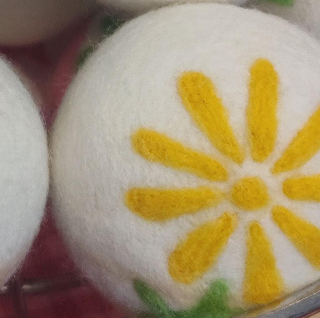 Flower Wool Dryer Balls